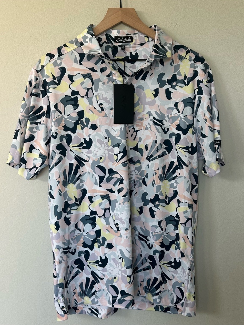 Bad Birdie Core Polo Savannah Swing Golf Shirt Mens Medium Pattern NWT